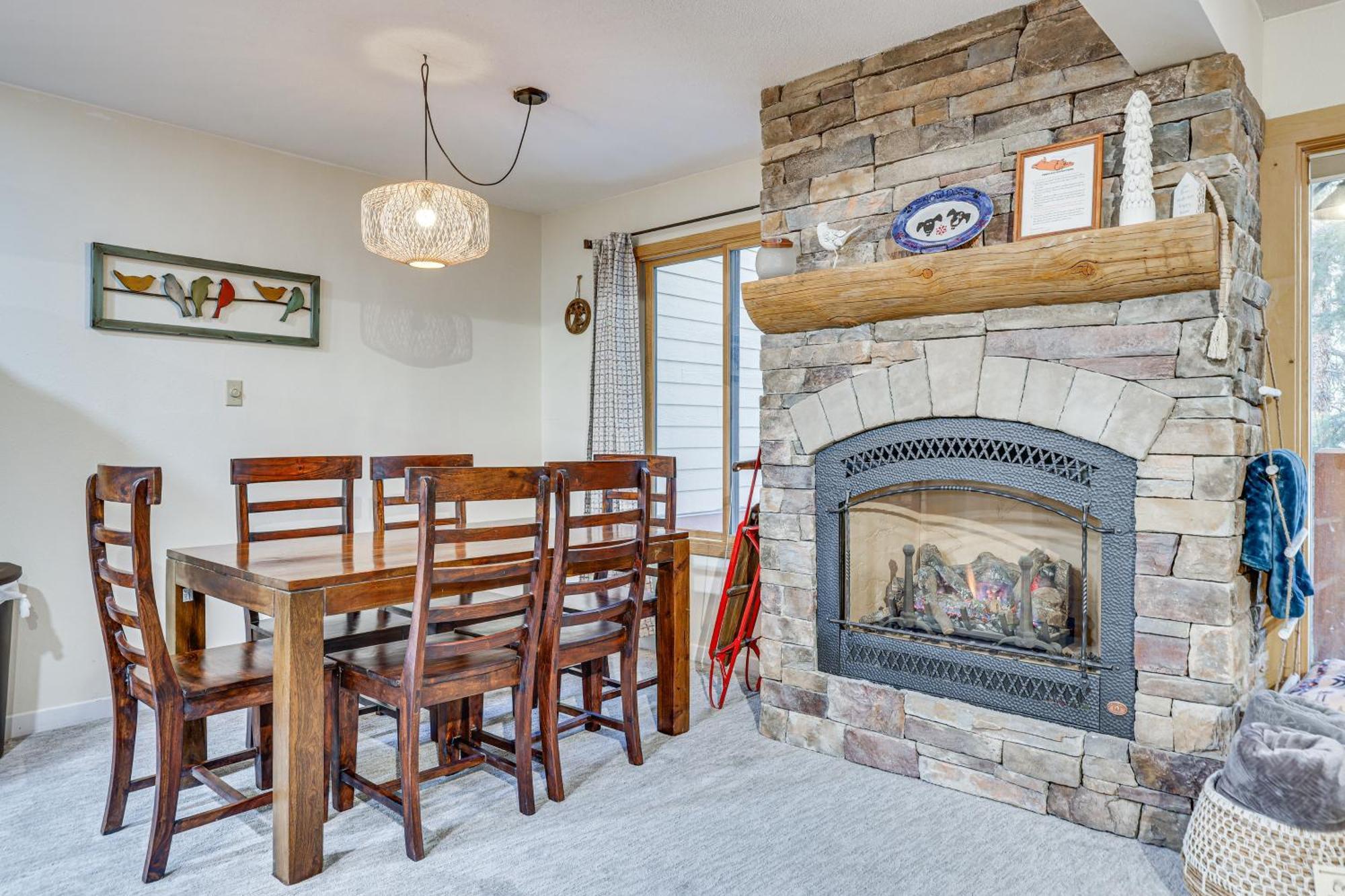 Snowdogs Breck Condo With Fireplace Walk To Lifts Брекенридж Экстерьер фото